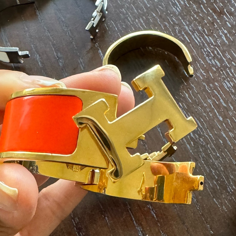 HERMES Enamel Wide Clic Clac H Bracelet orange